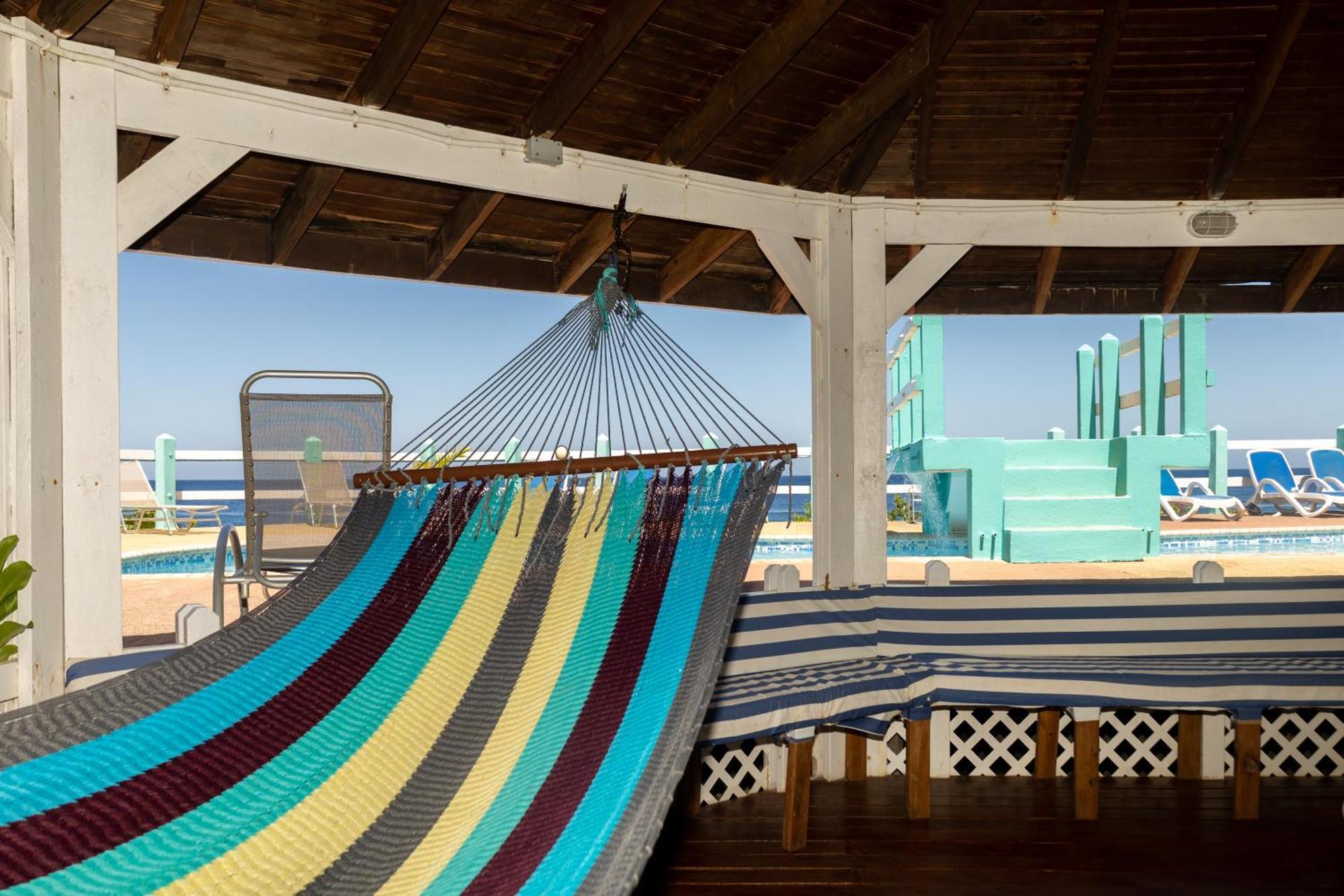 Seagrape Plantation Resort & Dive Center ウェスト・エンド エクステリア 写真