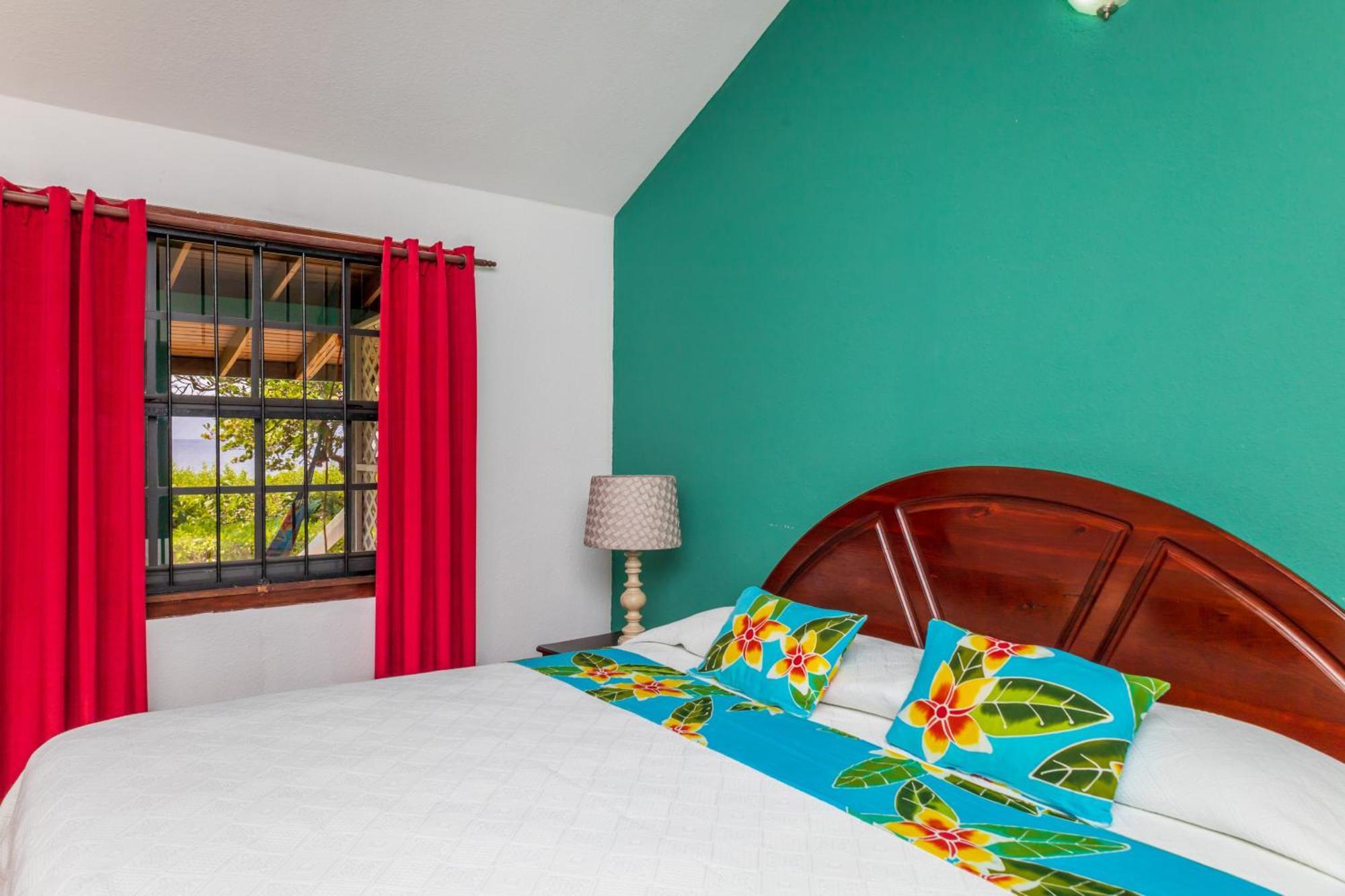 Seagrape Plantation Resort & Dive Center ウェスト・エンド 部屋 写真